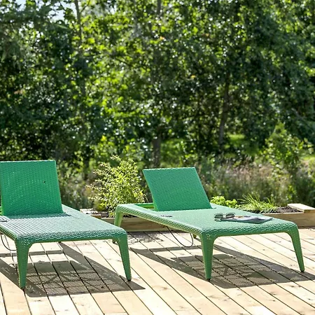 3 Bedroom Beautiful In Feriehus