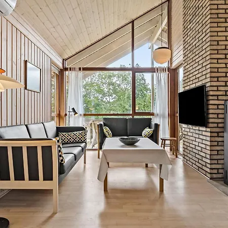 3 Bedroom Beautiful In