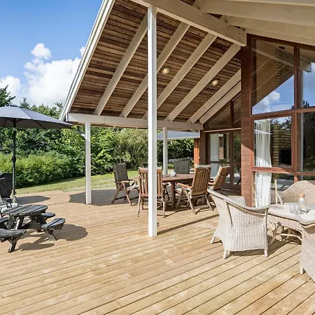 3 Bedroom Beautiful In * Logstor