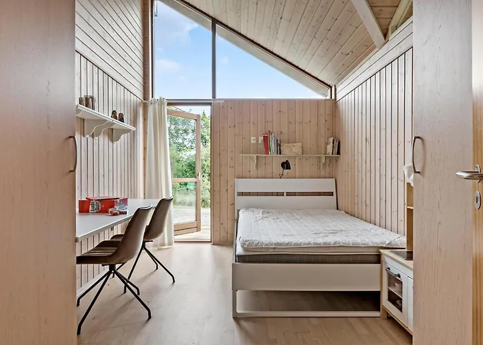 Feriehus 3 Bedroom Beautiful In